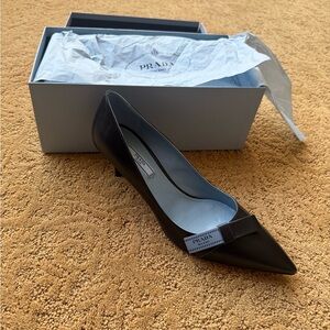 Prada Black Leather Pointed Toe Pump with Bow Accent